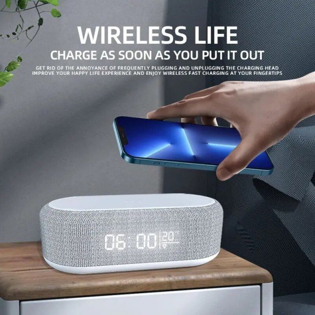 15W Fast Wireless Charging Station with LED Alarm Clock and Thermometer for iPhone & Samsung - Image 3