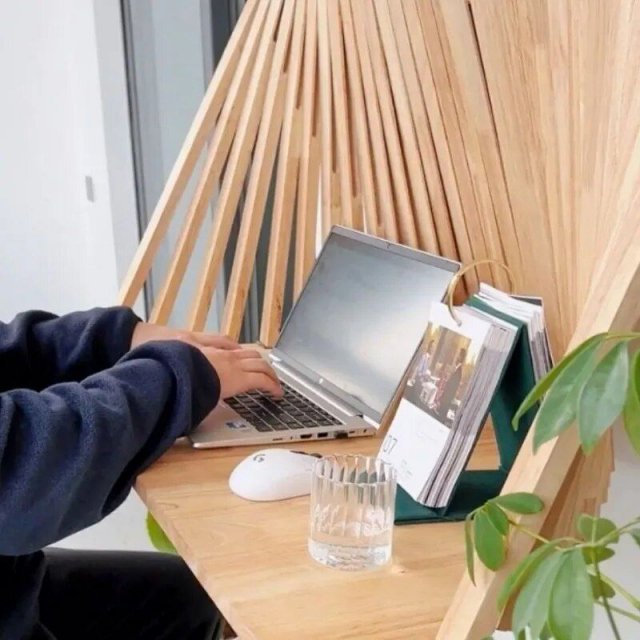 Modern English Countryside Folding Desk - Wall-Mounted, Space-Saving Writing Table - Image 4