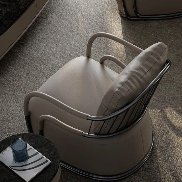 Italian High-End Leather Leisure Chair for Big Villas and Balconies - Image 5