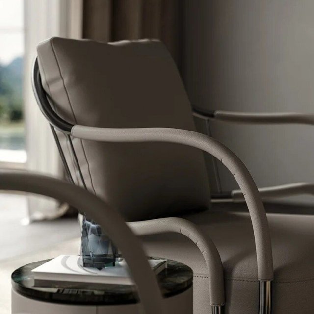 Italian High-End Leather Leisure Chair for Big Villas and Balconies - Image 3