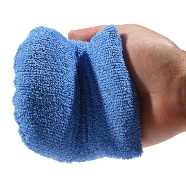 Microfiber Car Wax Applicator Mitts: Premium Polishing & Cleaning Pads - Image 4