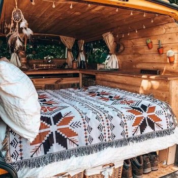 Bohemian Geometric Tassel Throw Blanket