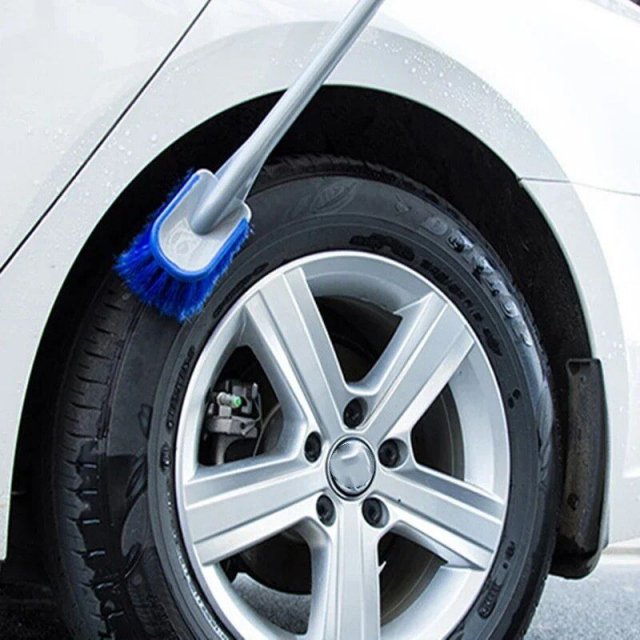 Efficient Multi-Functional Car Tire & Wheel Cleaning Brush - Image 7