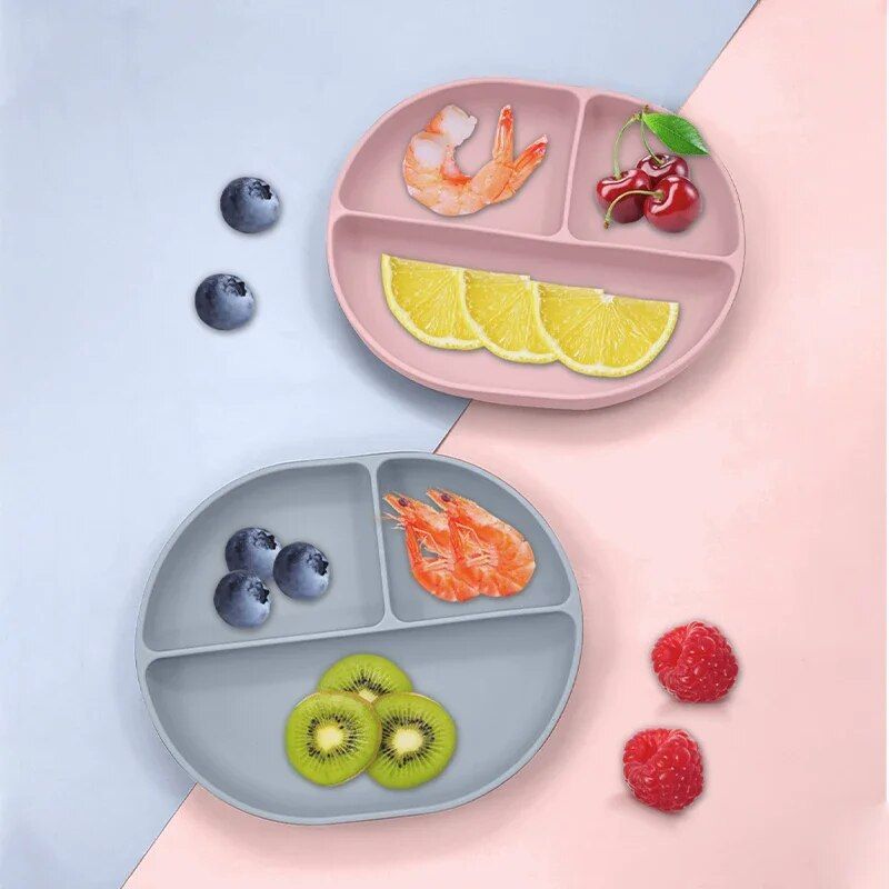 Safe & Fun Silicone Baby Plate with Suction - Ideal for All Ages from Infants to Preteens 