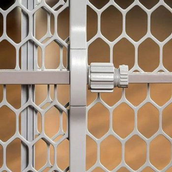 Adjustable Easy-Fit Plastic Pet Gate, 28-42