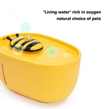 2L Quiet Pet Water Fountain with Multi-Stage Filtration for Dogs and Cats