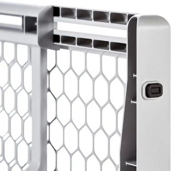 Adjustable Easy-Fit Plastic Pet Gate, 28-42