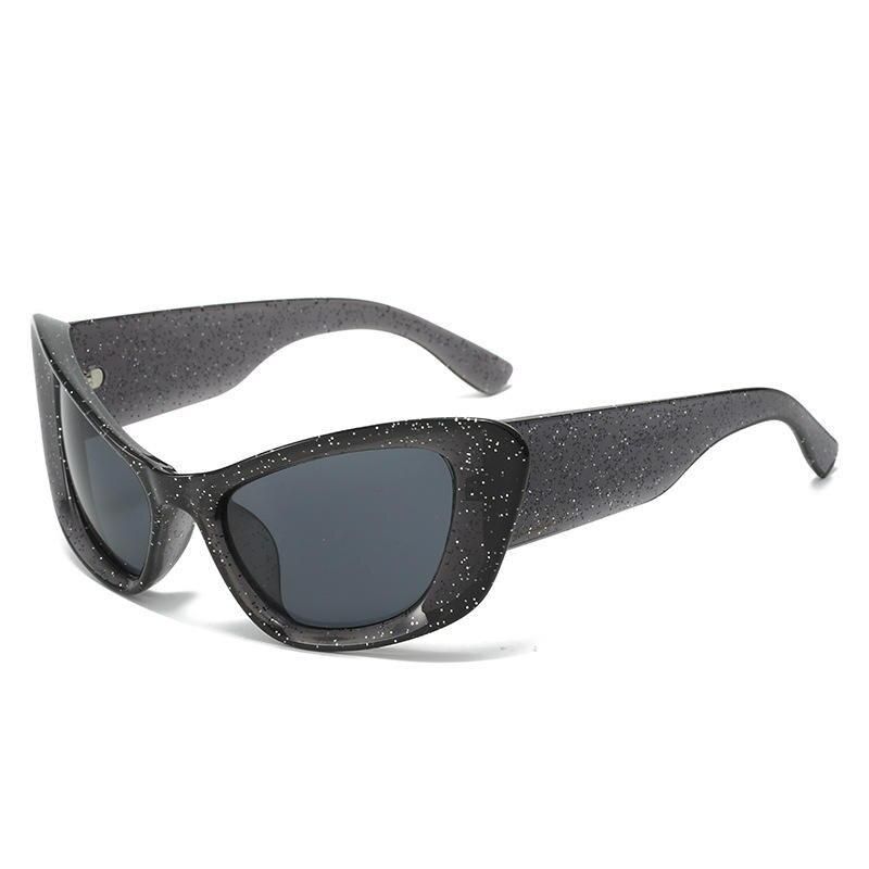 Trendy Cat Eye Sunglasses 