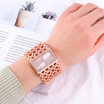 Elegant Gold Square Diamond Quartz Watch for Women