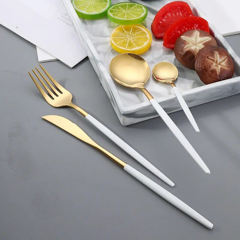 Luxurious 20-Piece Gold Stainless Steel Cutlery Set Home & Garden Kitchen Kitchen & Dining