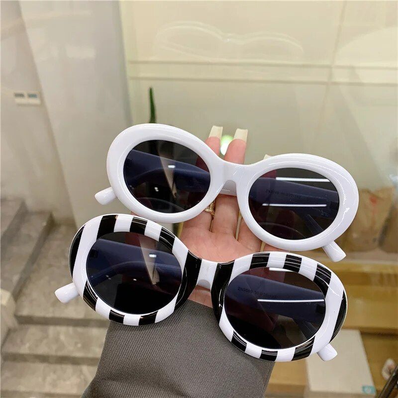 Colorful Stripe Vintage Zebra Pattern UV400 Sunglasses for Men and Women 