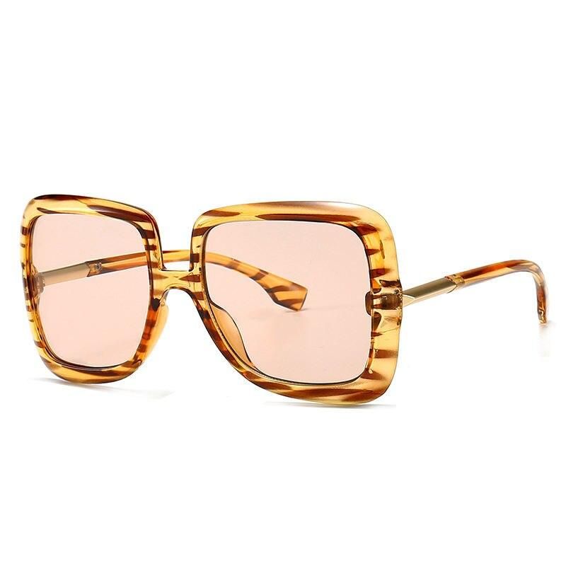 Chic Oversized Square Sunglasses - Vintage-Inspired Fashion Shades for Women 