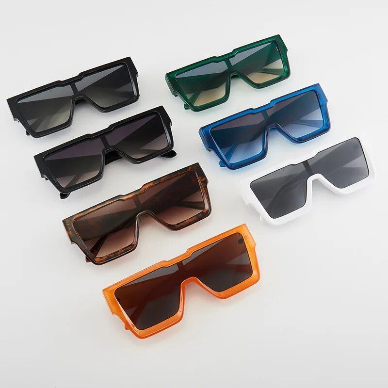 Oversized Square Sunglasses - Vintage Unisex Sunnies with UV400 Protection 