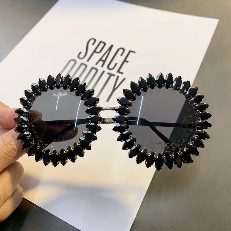 Luxury Crystal Round Sunglasses - Fashionable Rhinestone Eyewear for Women Lenses Color: GREY BLACK 