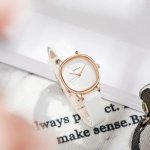 Elegant Quartz Leather Wristwatch for Women - Image 4