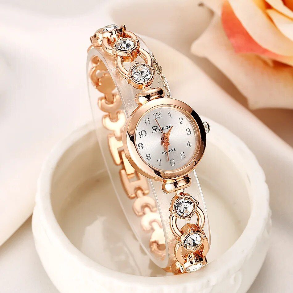 Elegant Quartz Bracelet Wristwatch with Rhinestones for Women 