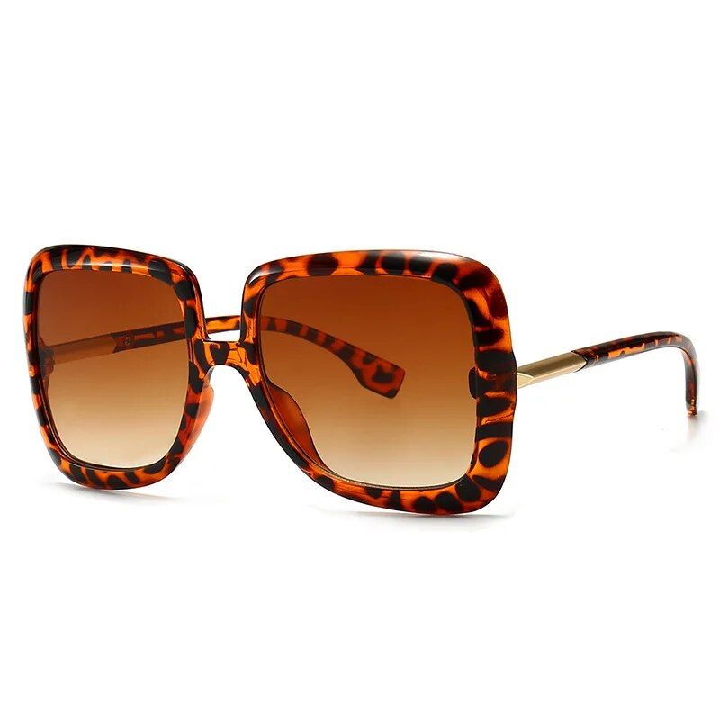 Chic Oversized Square Sunglasses - Vintage-Inspired Fashion Shades for Women 