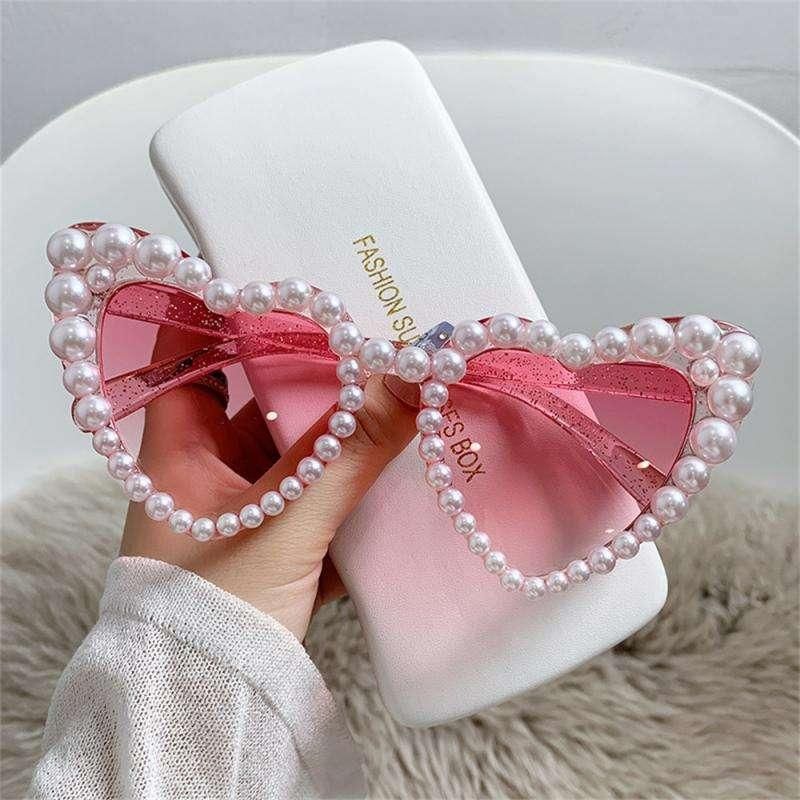 Chic Pearl-Embellished Heart-Shaped Sunglasses for Women 