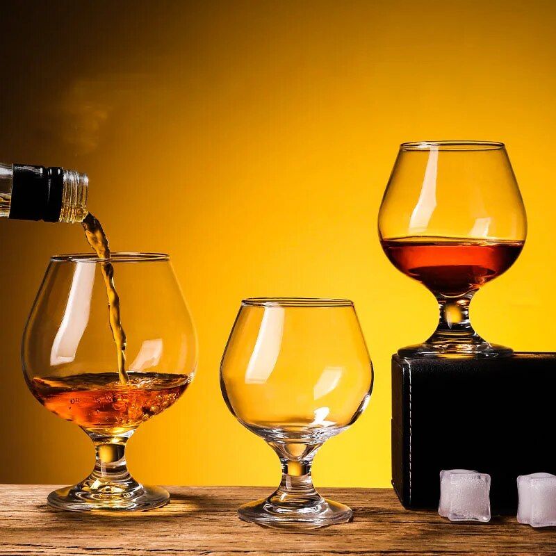 Elegant 2-Piece Glass Wine & Whiskey Cup Set - Versatile for All Beverages Kitchen