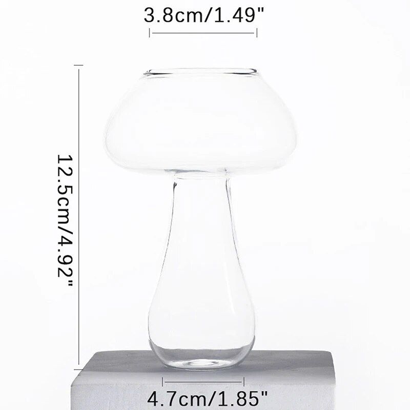 Enchanting Mushroom Cocktail Glass - 260ml Novelty Drinkware for Parties and Events Kitchen