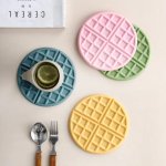 Heat-Resistant Silicone Waffle Trivet - Multipurpose Table Mat and Pot Holder - Image 4