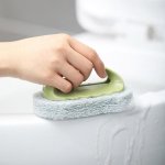 Multi-Purpose Sponge Brush for Glass, Kitchen, and Bathroom Cleaning - Image 3